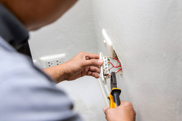 Best Electrical Outlet Repair  in Rossville, TN